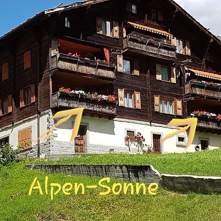 Alpen-Sonne Apartment Sankt Niklaus Bagian luar foto